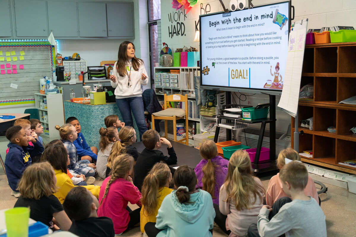 At Highland Rim School, They’re Happy to See Your Face.