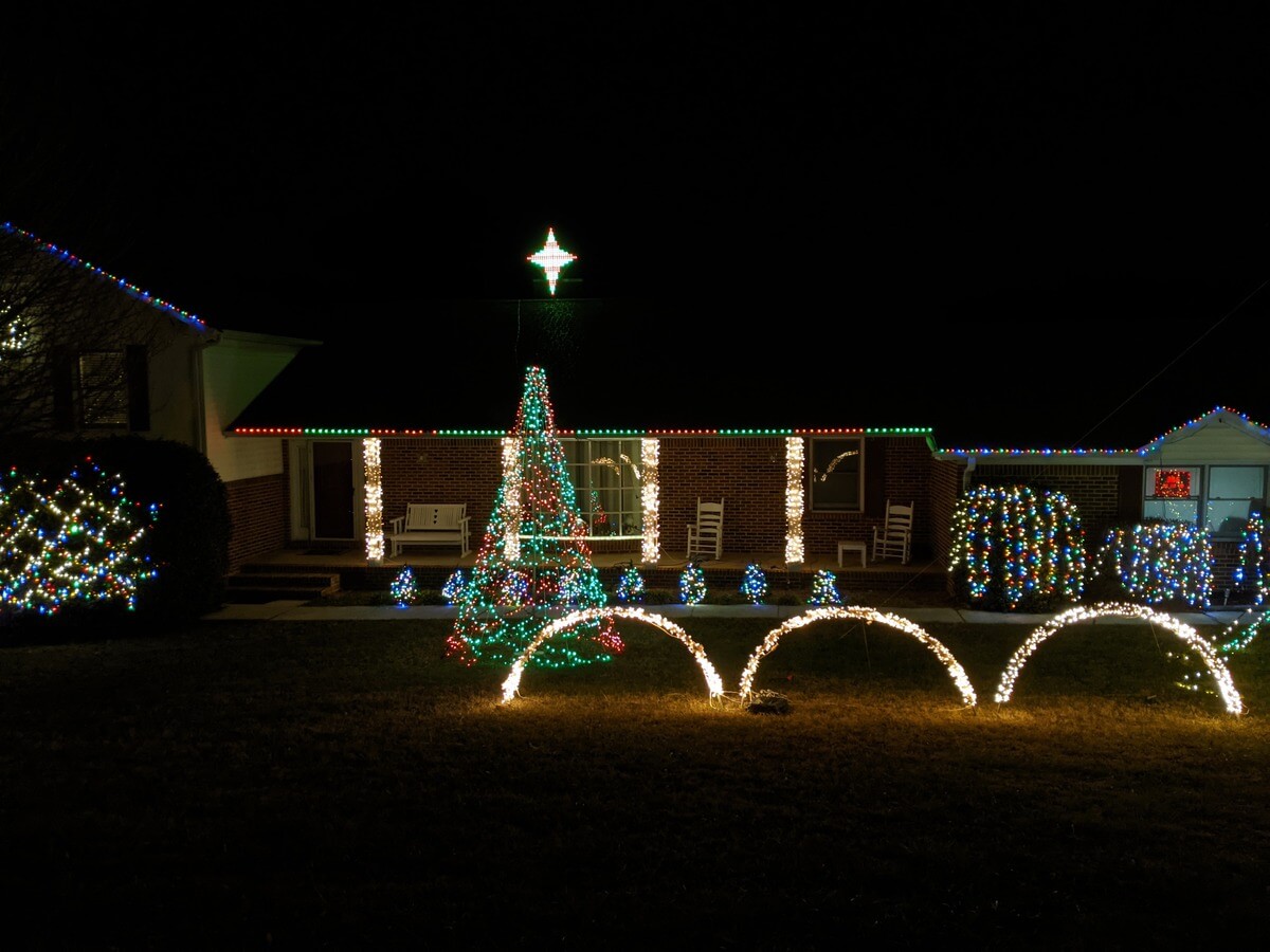 Giving the gift of lights