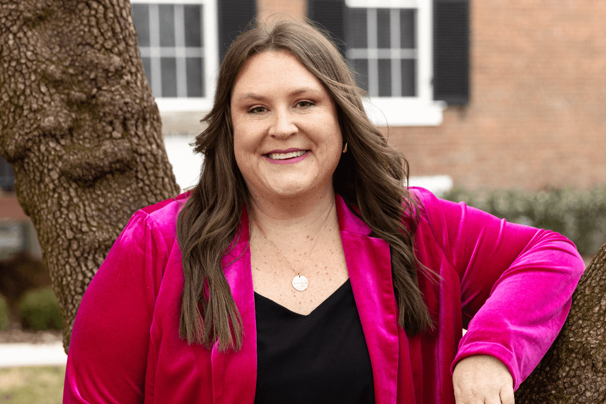 The Junior Service League of Hendersonville Serves Local Charities.
