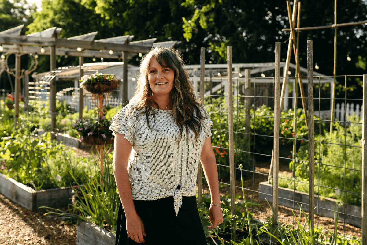 Joeleen Davis: Cultivating Community Through Generosity