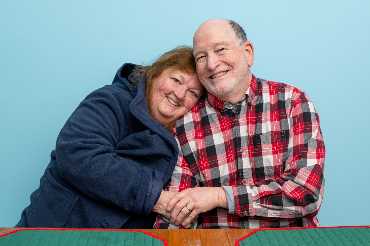 The Dewaals: Giving soles with love