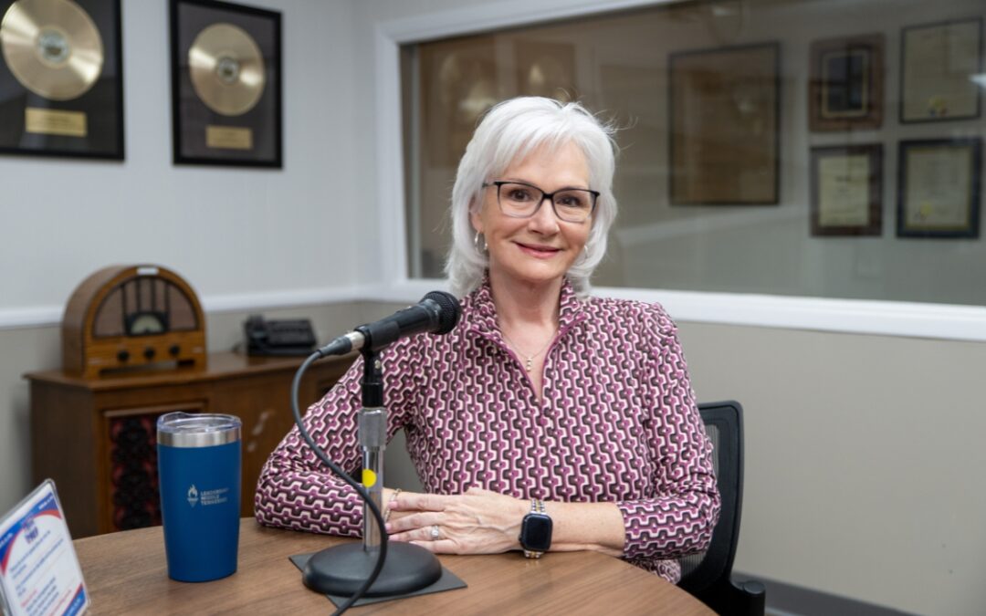 Susie James: Three chords, the truth, and a woman behind the signal