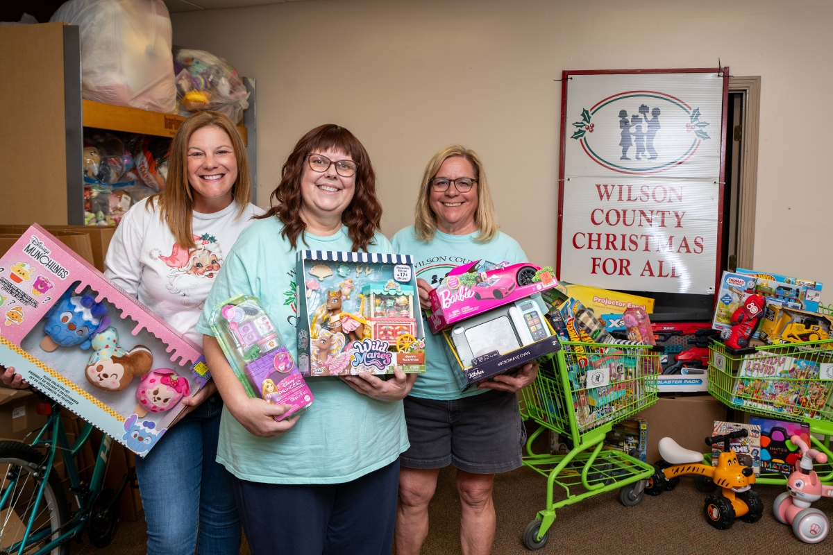 Suzi McCoy: Leading Christmas for All