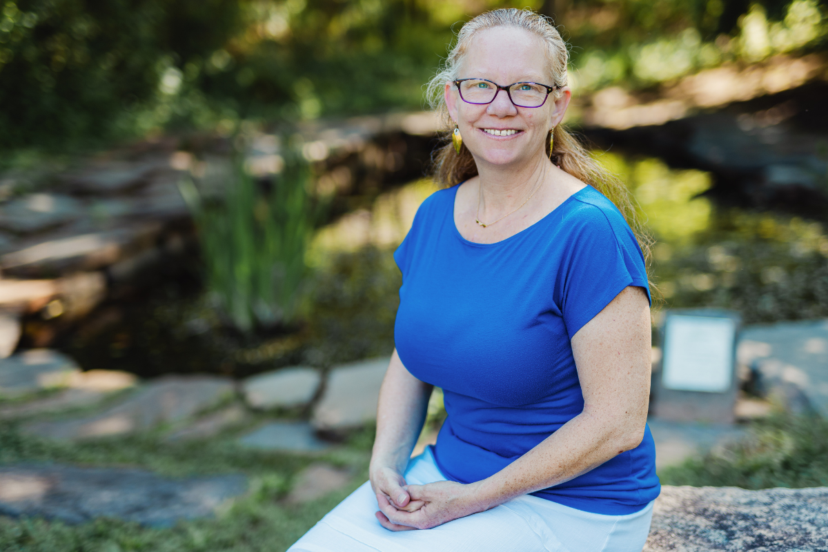 Gini Simmons: Training and Equipping the Sandwich Generation
