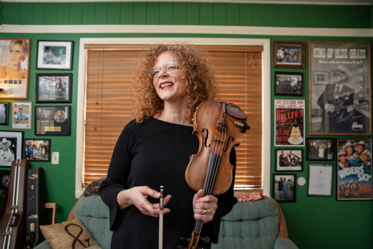 Becky Buller Finds Purpose Through Bluegrass Music and Fiddle Playing
