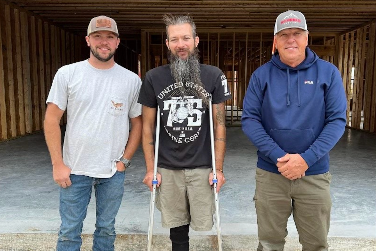 The ‘Helping a Hero’ Organization Collaborates With the State of Tennessee and Generous Donors to House Veteran Eric Frazier.
