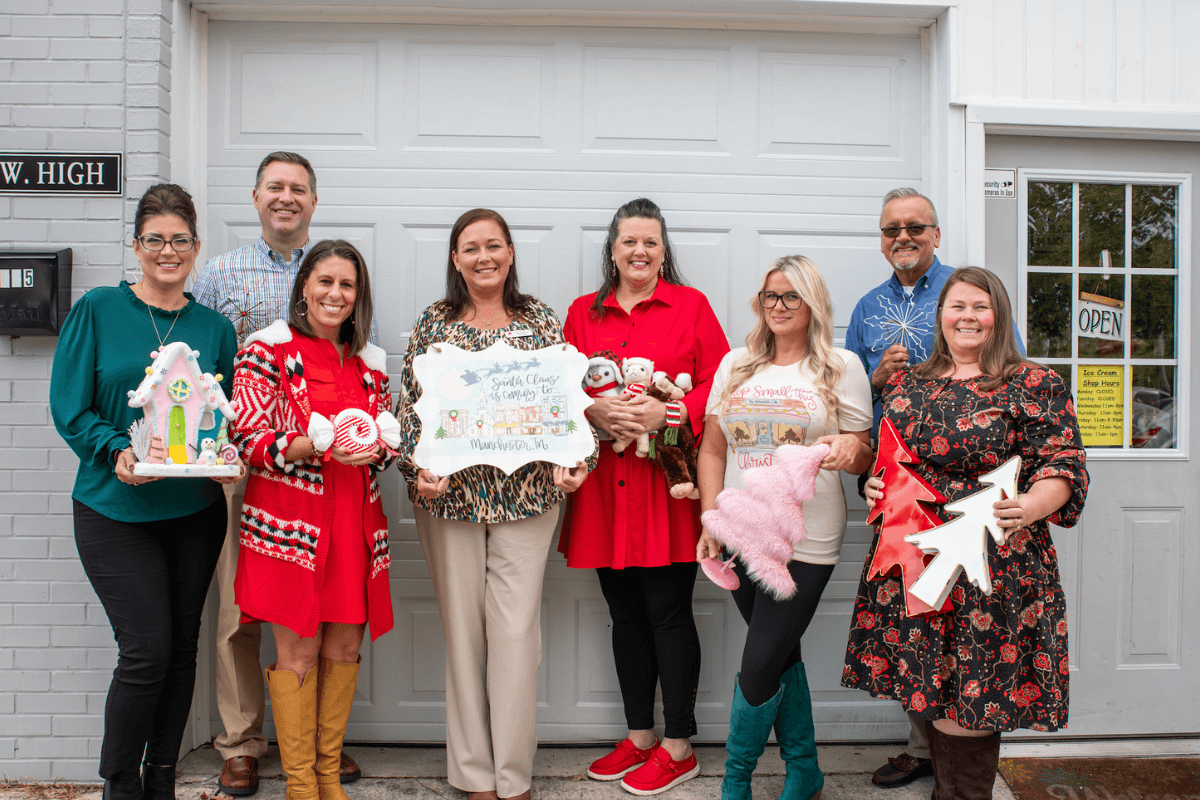 Manchester Prepares for Another Exciting Downtown Christmas Stroll