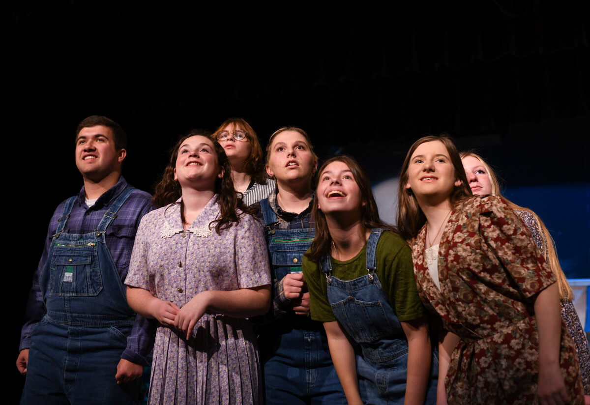 Community Smokestack Theatre Delivered Christmas Memories.