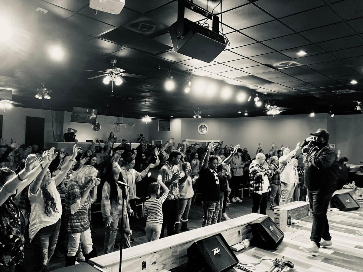 Caleb McCall Discusses Shelbyville’s Canvas Community Church Relaunch as Legacy Church.