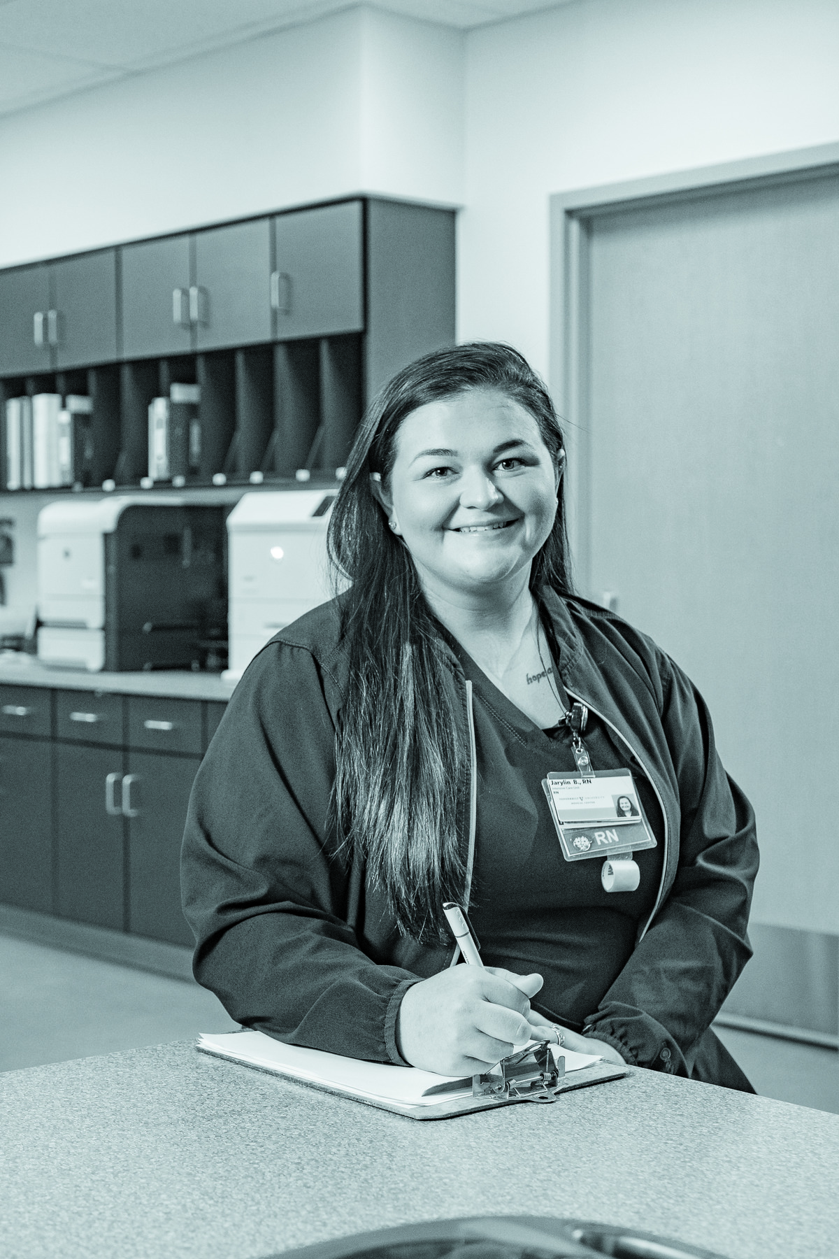 Jarylin Bishop, an ICU Nurse, Shares Miraculous Recoveries That Are So Often Forgotten.
