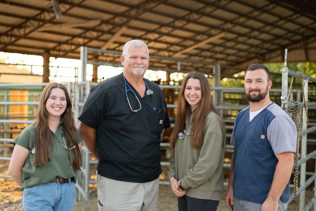 Cascade Veterinary Hospital: Called to care