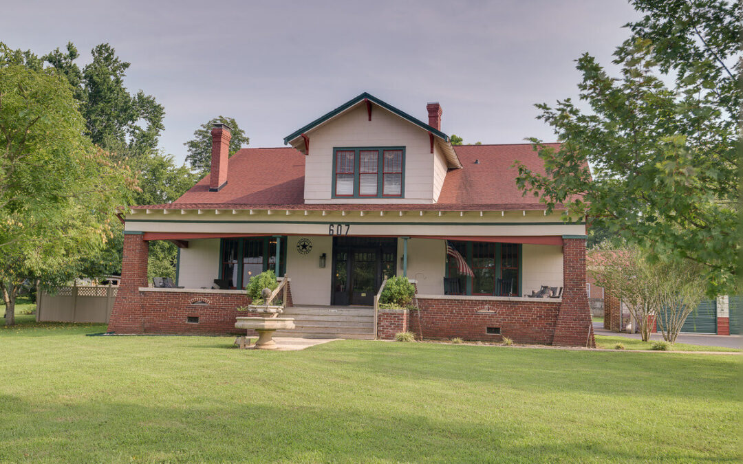 Rick and Sandi Morris Have Been Renovating Their 1911 Farmhouse for 14 Years.