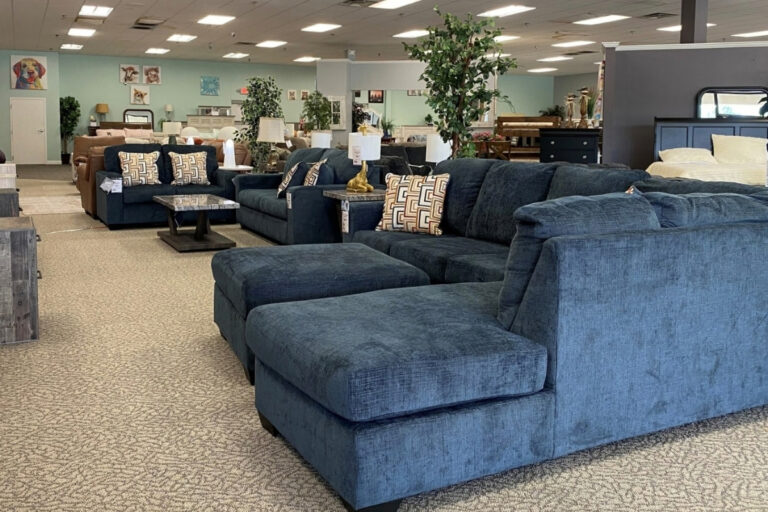 Royal Furniture: 80 years of furnishing Mid-South homes
